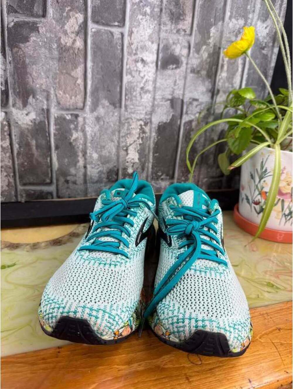 ๐บ๐ฅ LIMITED EDITION BROOKS REVEL 3 TROPICAL COLLECTION ๐ฅ๐ด - Picture 4 of 8
